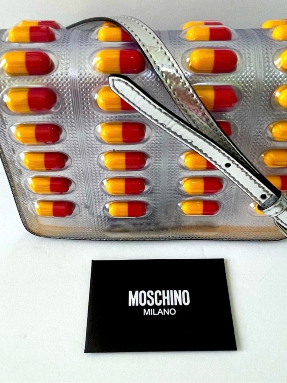 RARE Moschino Pill Pack Bag - Picture 2 of 13